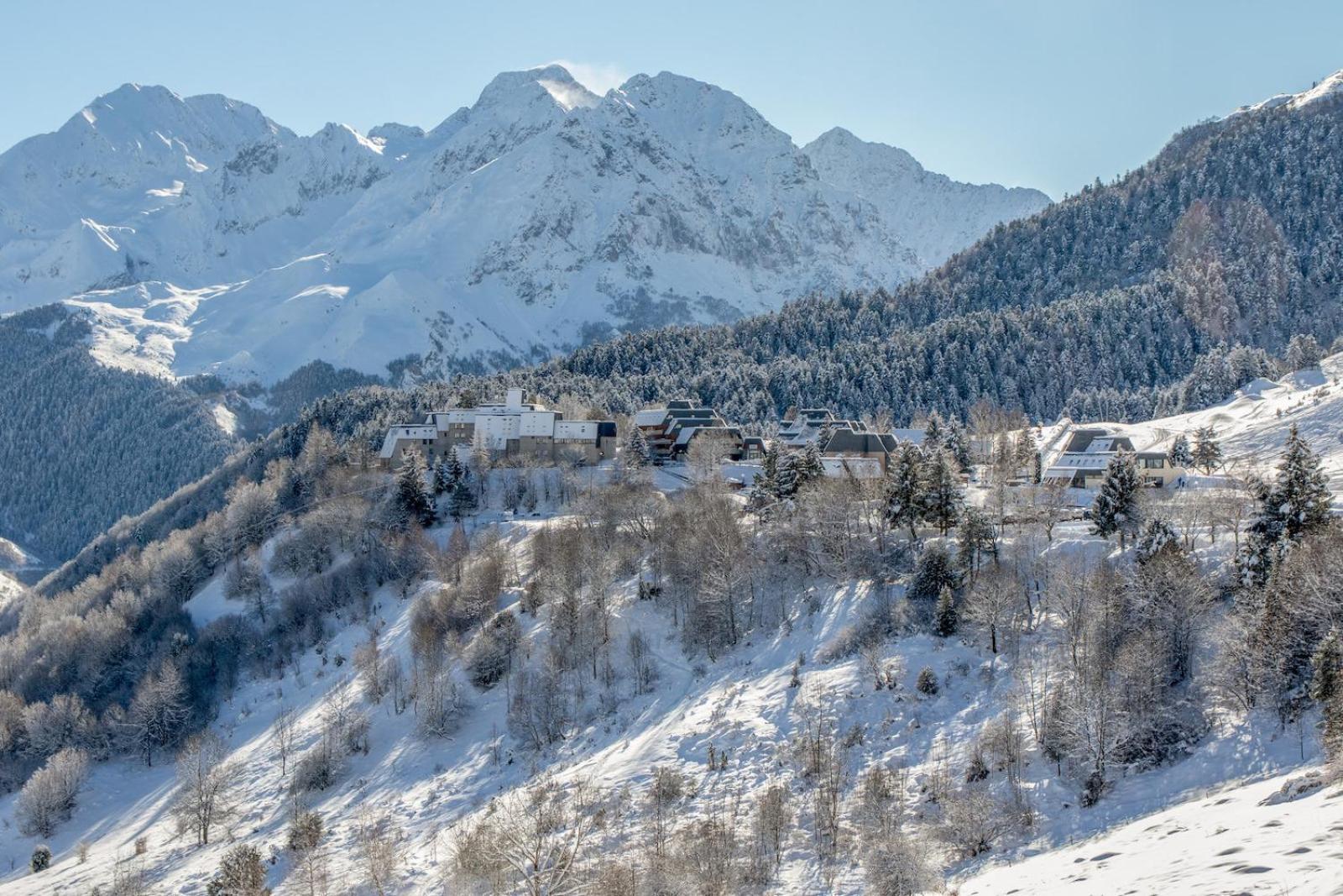 Residence Les Gourgs Blancs - 80M Des Pistes Genos Bagian luar foto